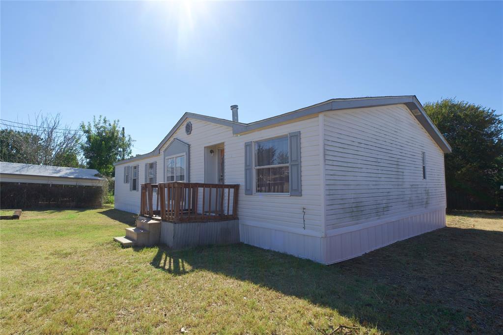 1207 Grayson Street