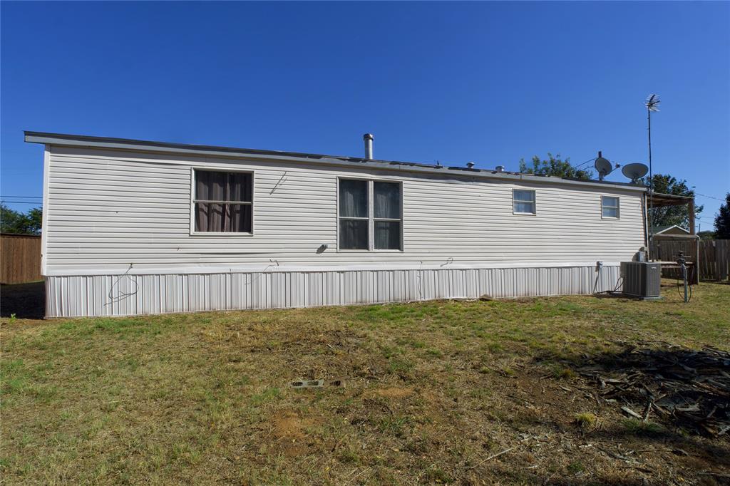 1207 Grayson Street