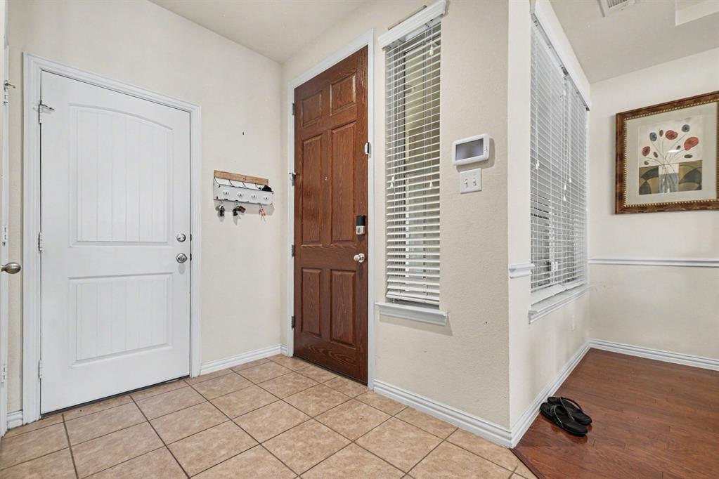845 Vashon Drive