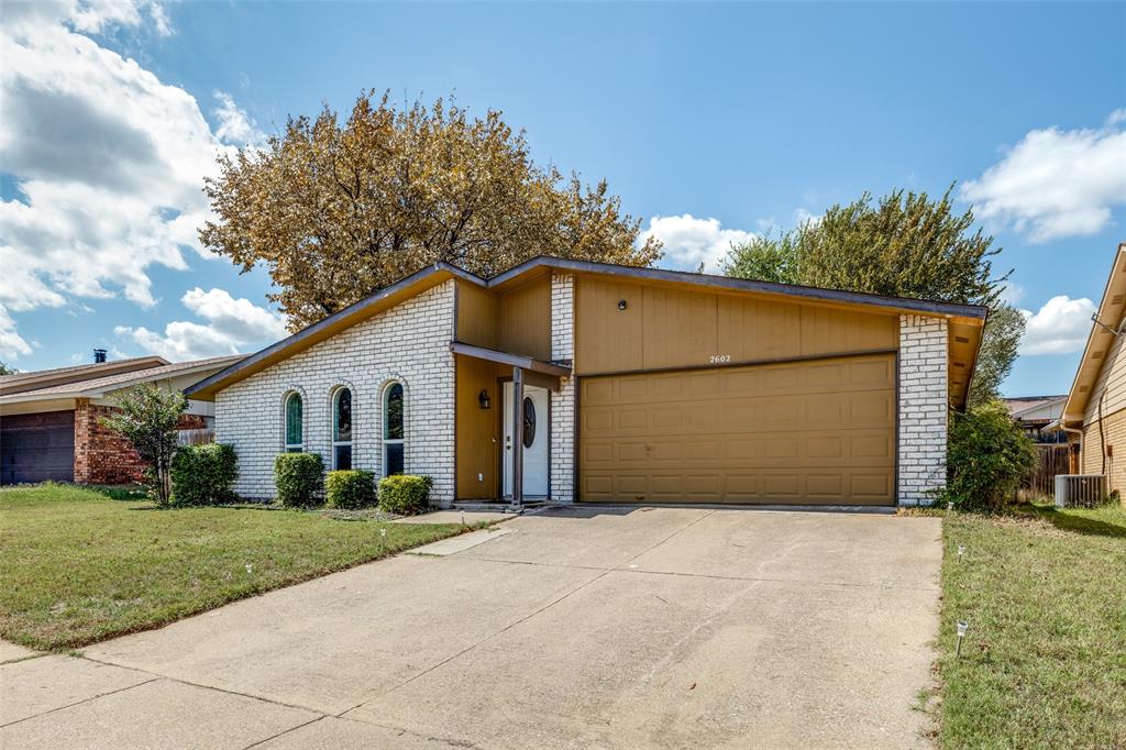 2602 Meadowview Drive