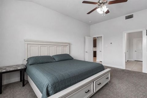 Tiny photo for 2900 Half Moon Road, Aubrey, TX 76227 (MLS # 21341516)