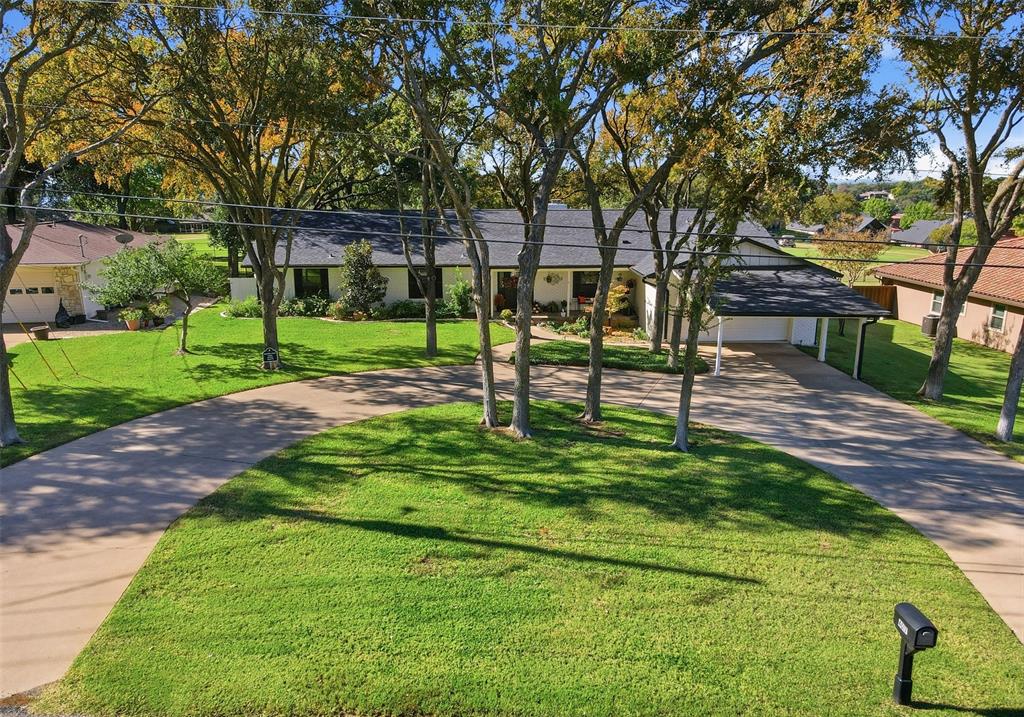 Decordova Bend Estate - Residential