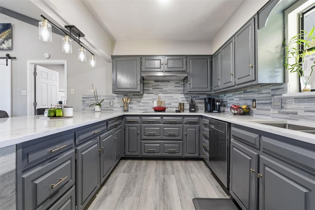 Decordova Bend Estate - Residential