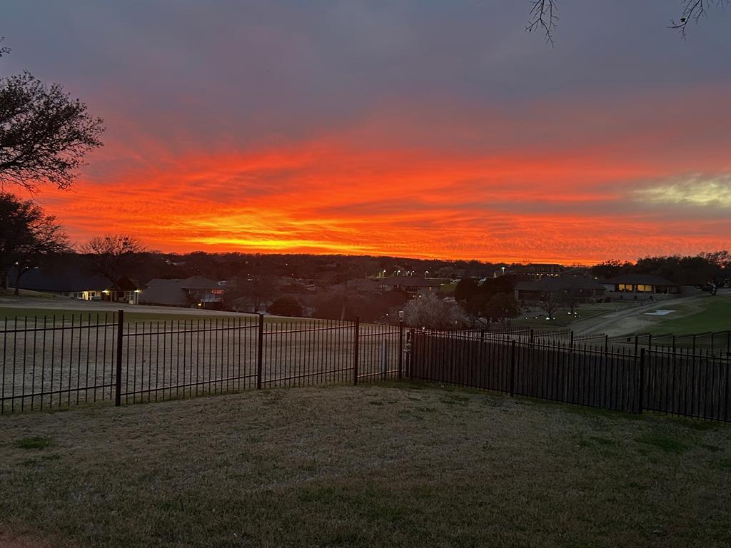 Decordova Bend Estate - Residential