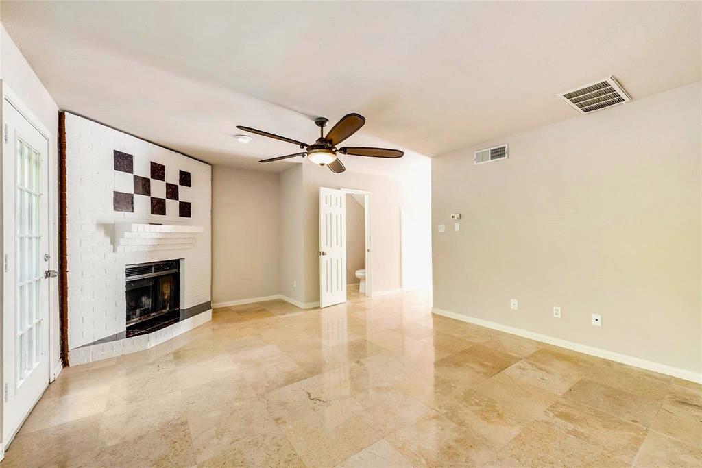 1231 Forest Cove Lane