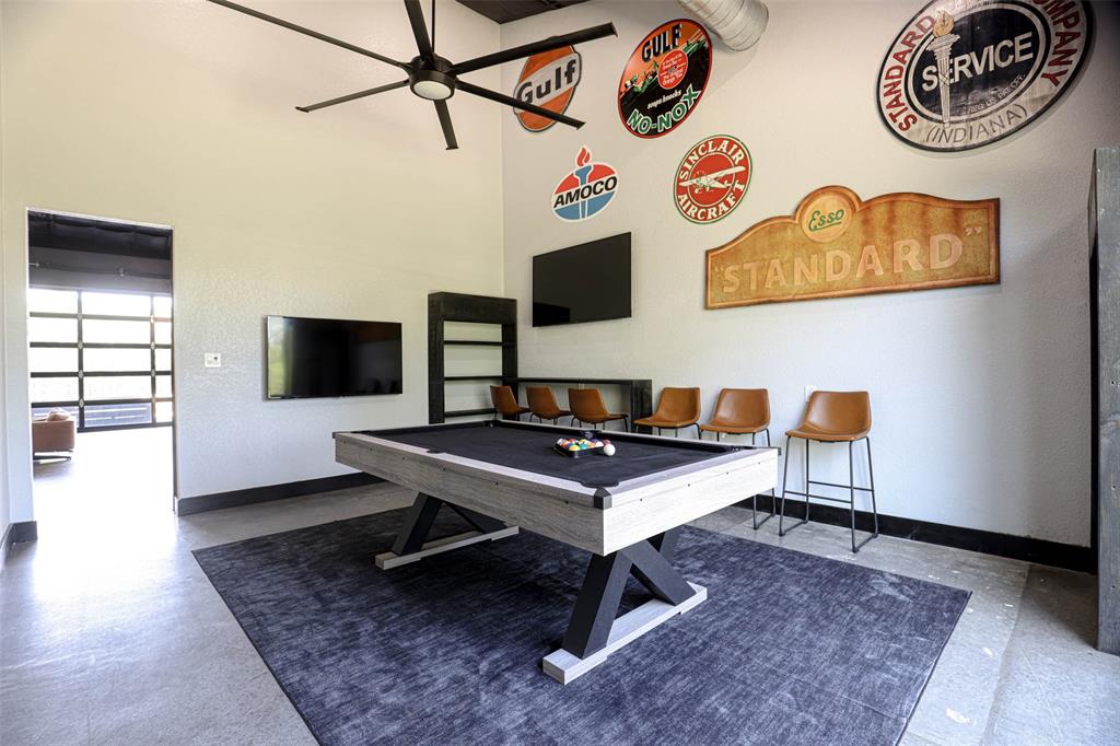 na - Commercial Sale