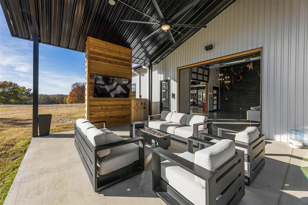 na - Commercial Sale