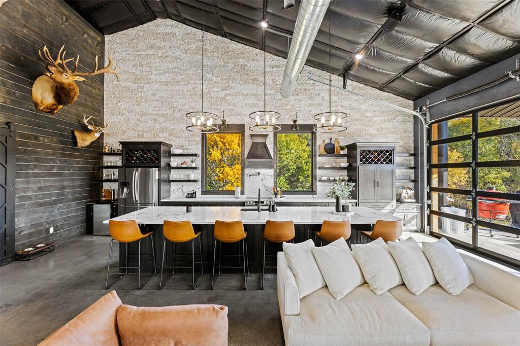 na - Commercial Sale