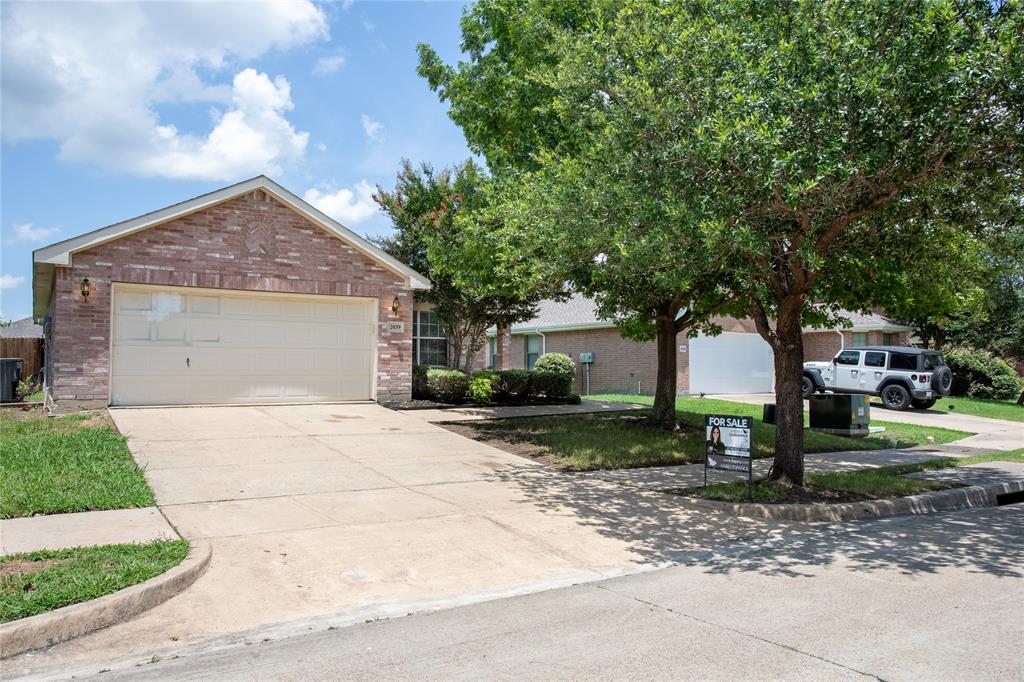 2039 Kingsbridge Drive