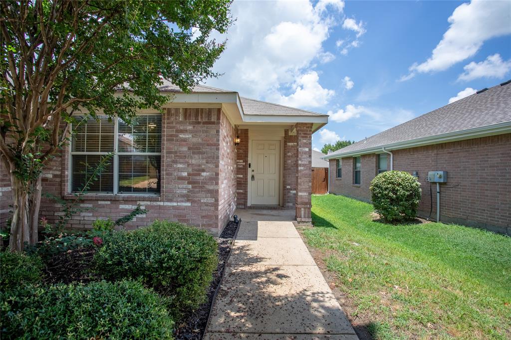 2039 Kingsbridge Drive