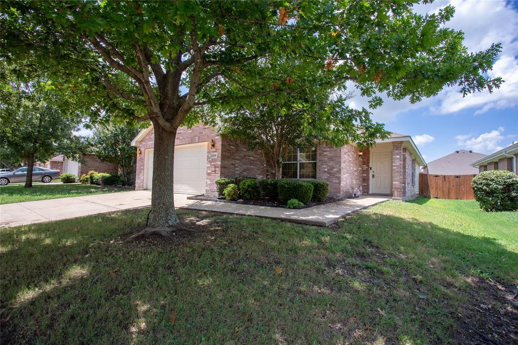 2039 Kingsbridge Drive