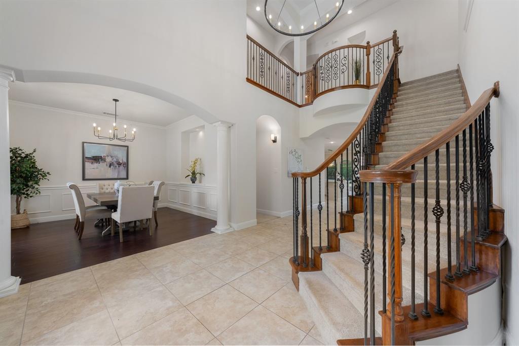 626 Oak Tree Cove