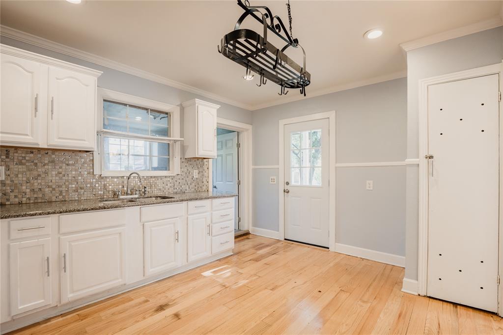 Victory Drive - Residential