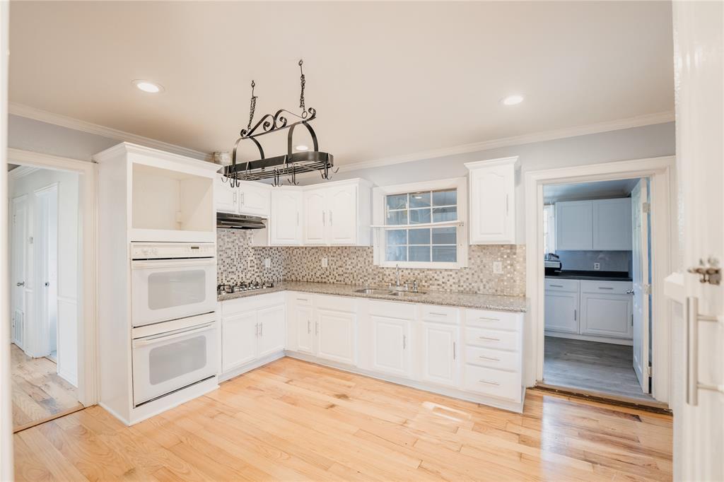 Victory Drive - Residential