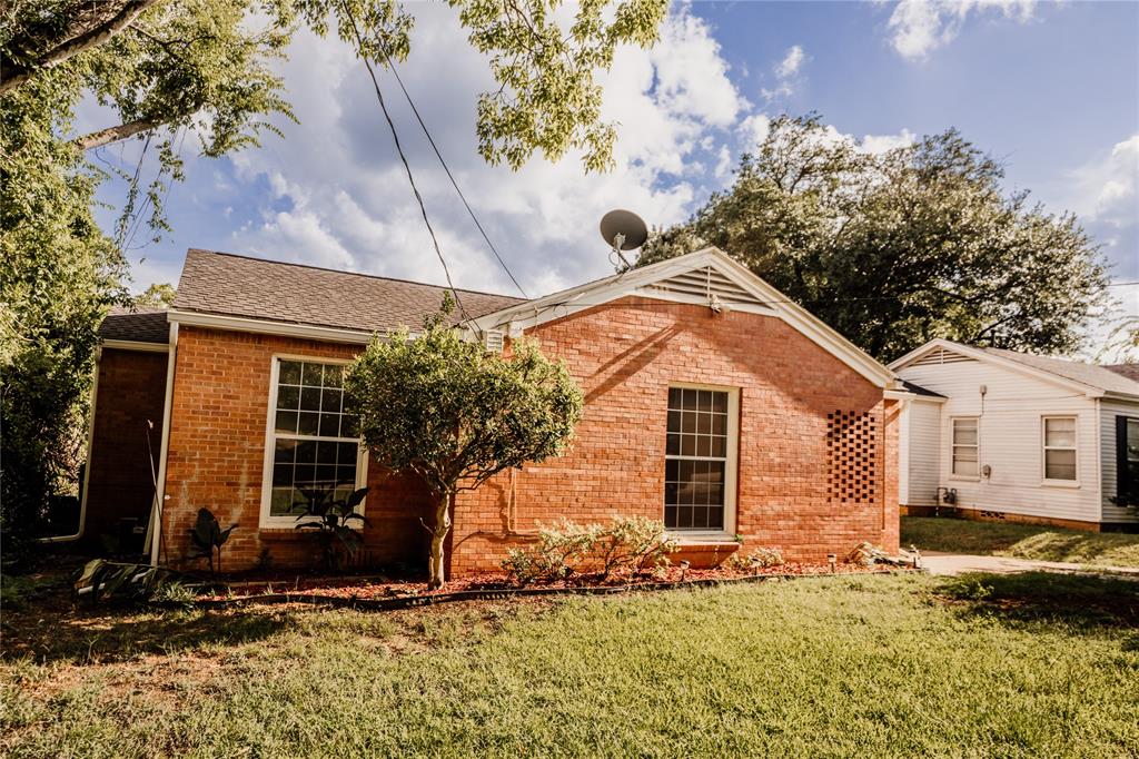 Victory Drive - Residential