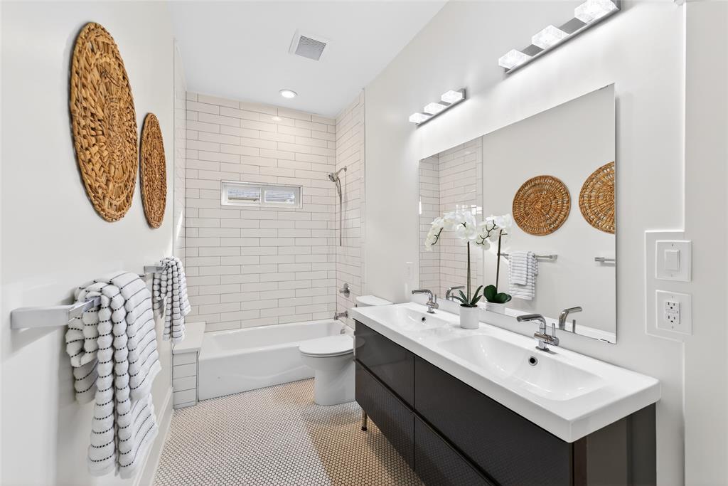 Oak Cliff Annex - Residential