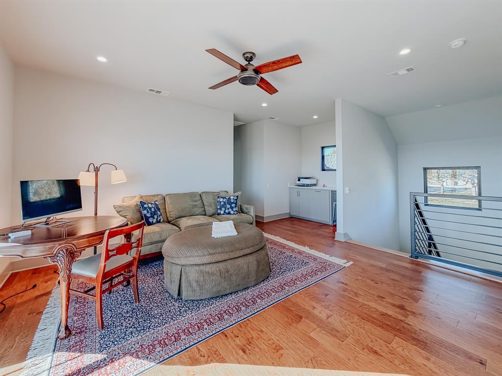 Francisco Bay I - Residential