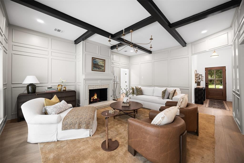 408 Forest Grove Drive