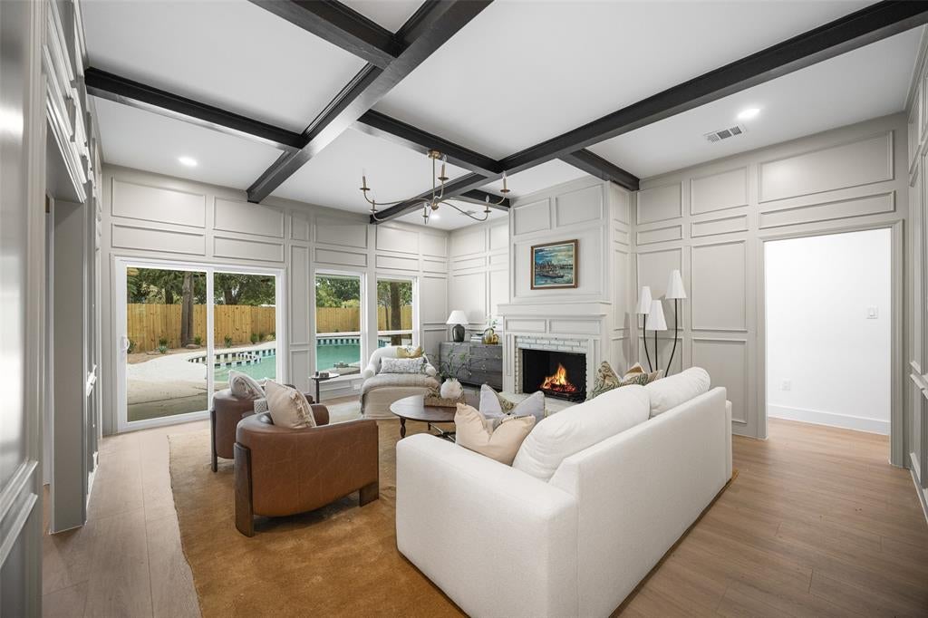 408 Forest Grove Drive