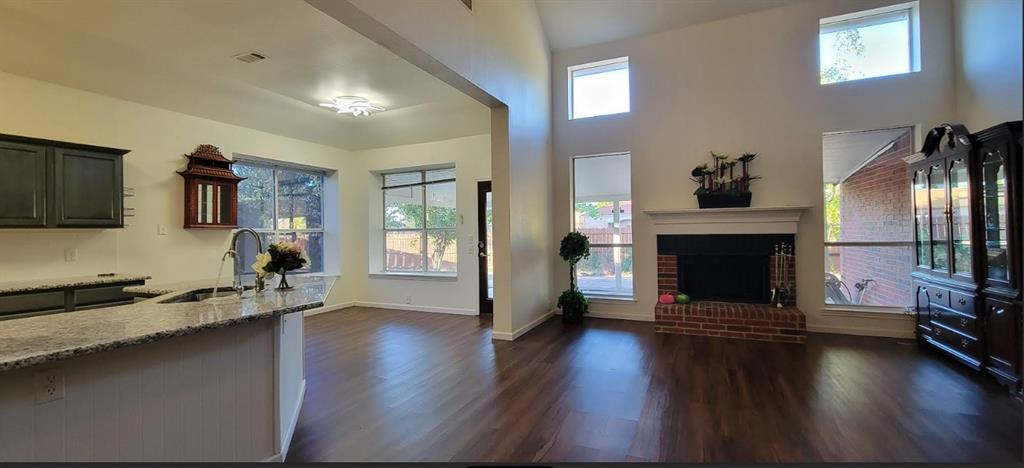 2205 Sunridge Drive