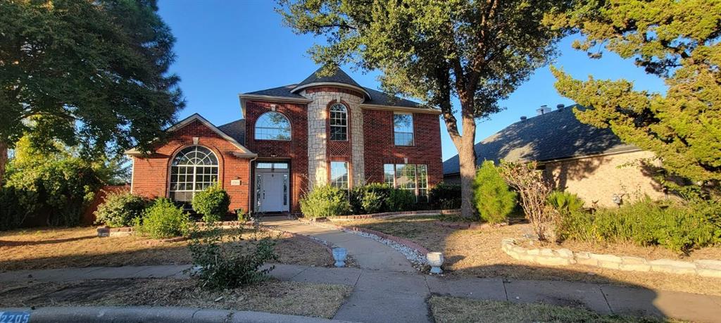 2205 Sunridge Drive