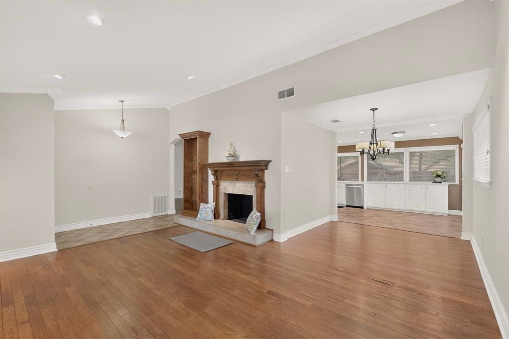 2306 Lawnmeadow Drive