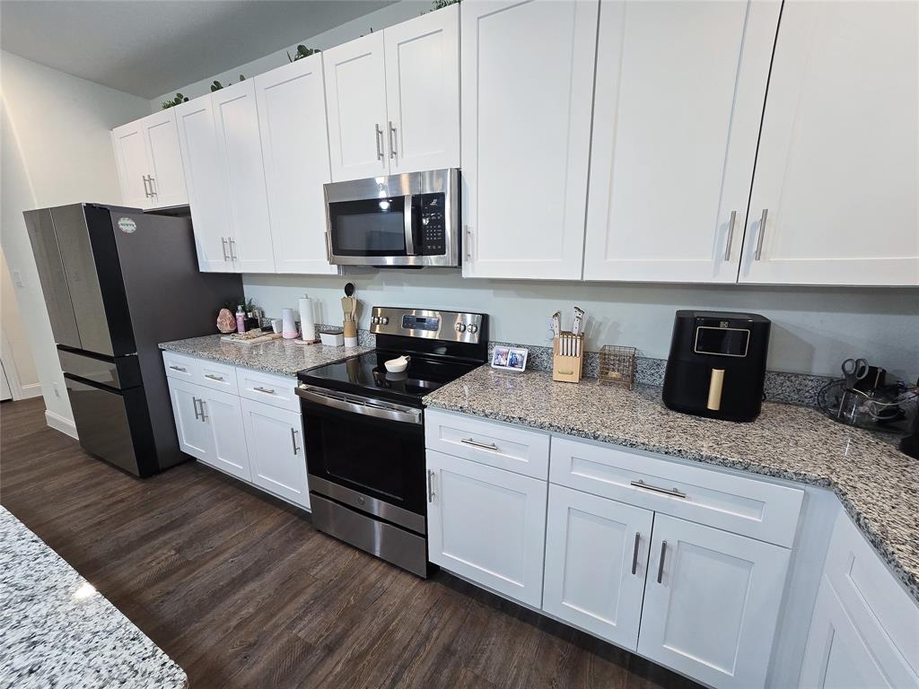 Canyon Creek III - Residential