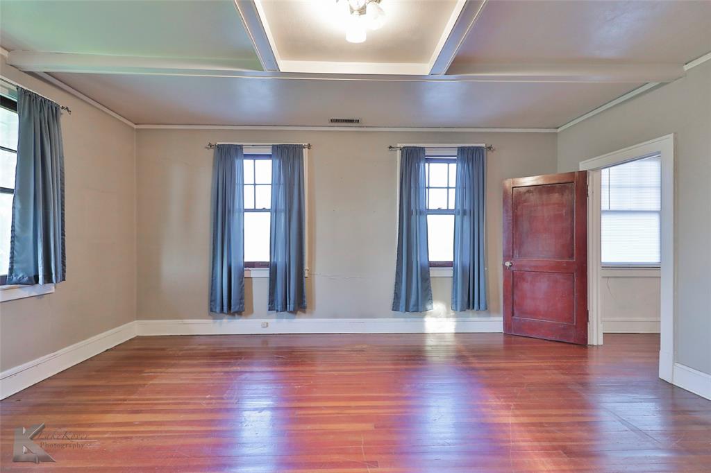 Henry Sayles Of Harris - Residential