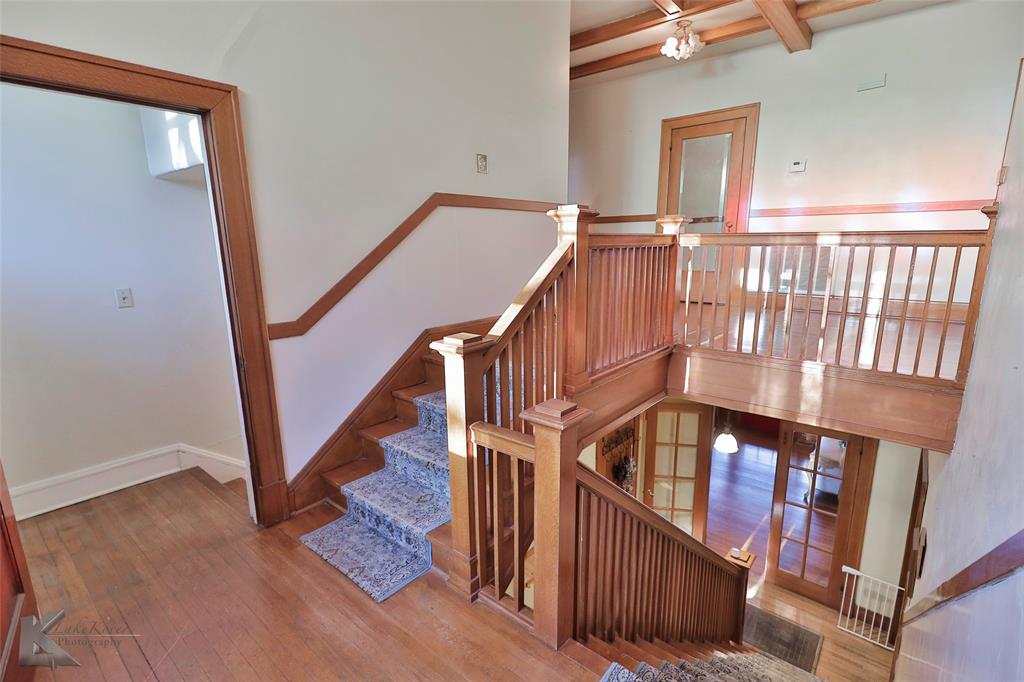 Henry Sayles Of Harris - Residential