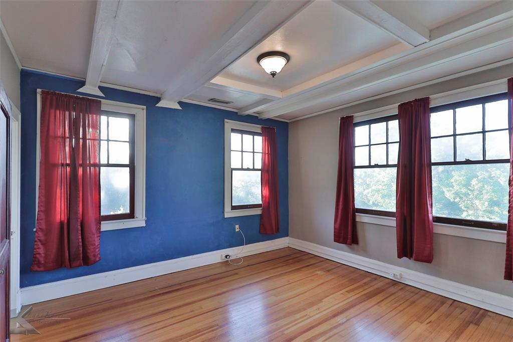 Henry Sayles Of Harris - Residential