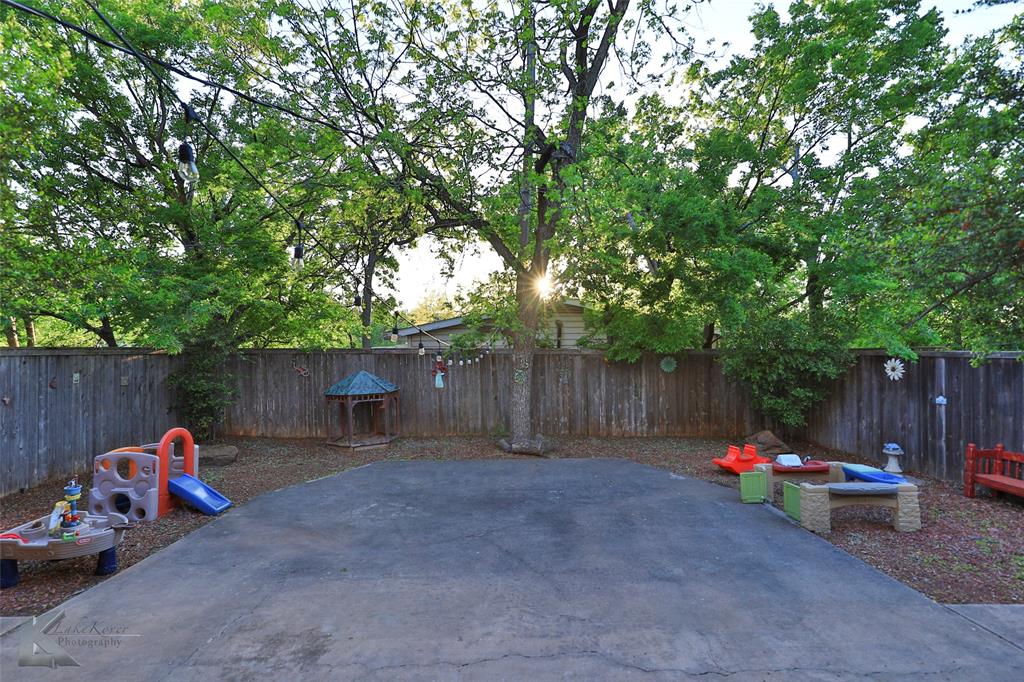 Henry Sayles Of Harris - Residential