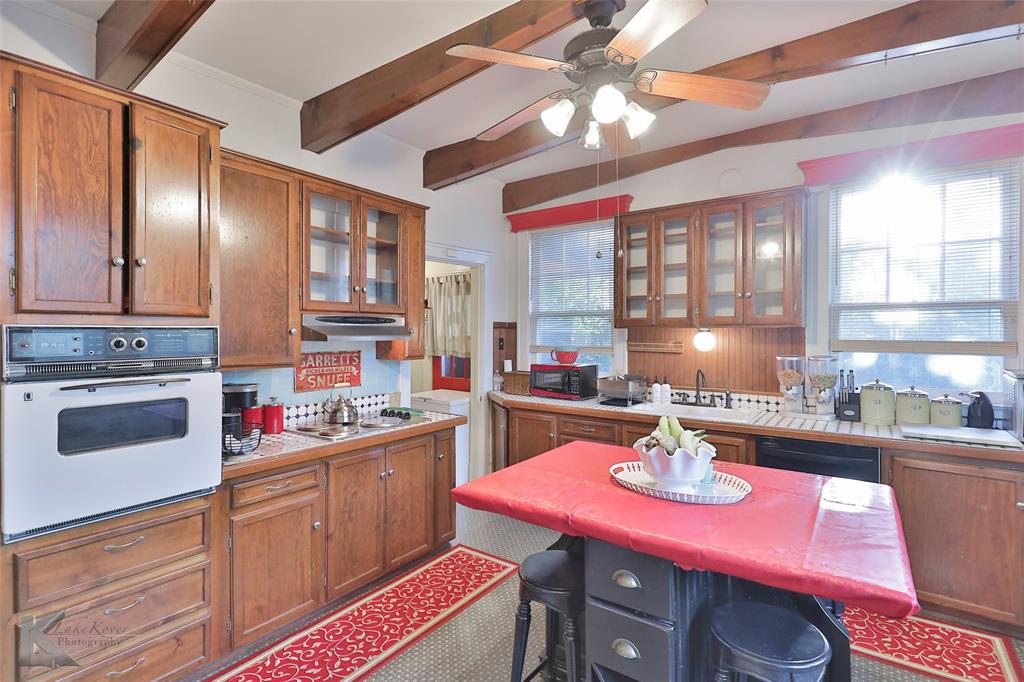 Henry Sayles Of Harris - Residential