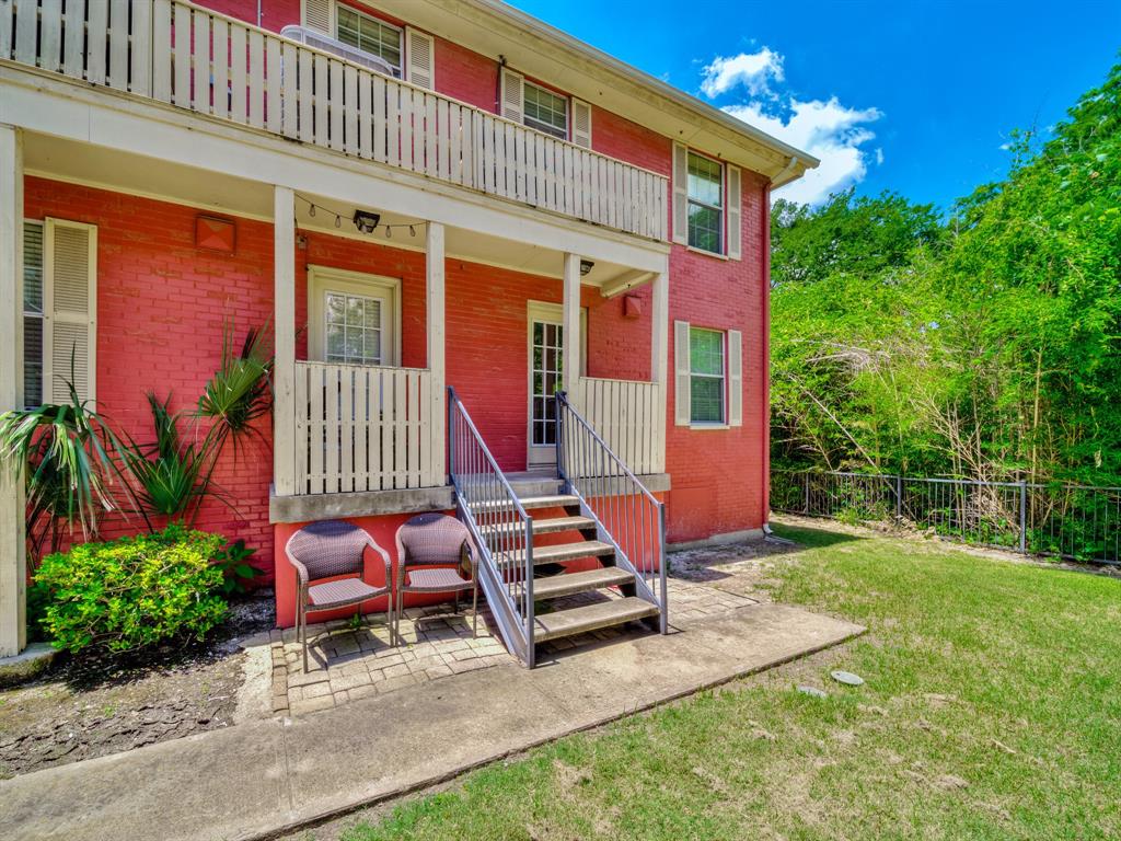 Montebella Condos - Residential
