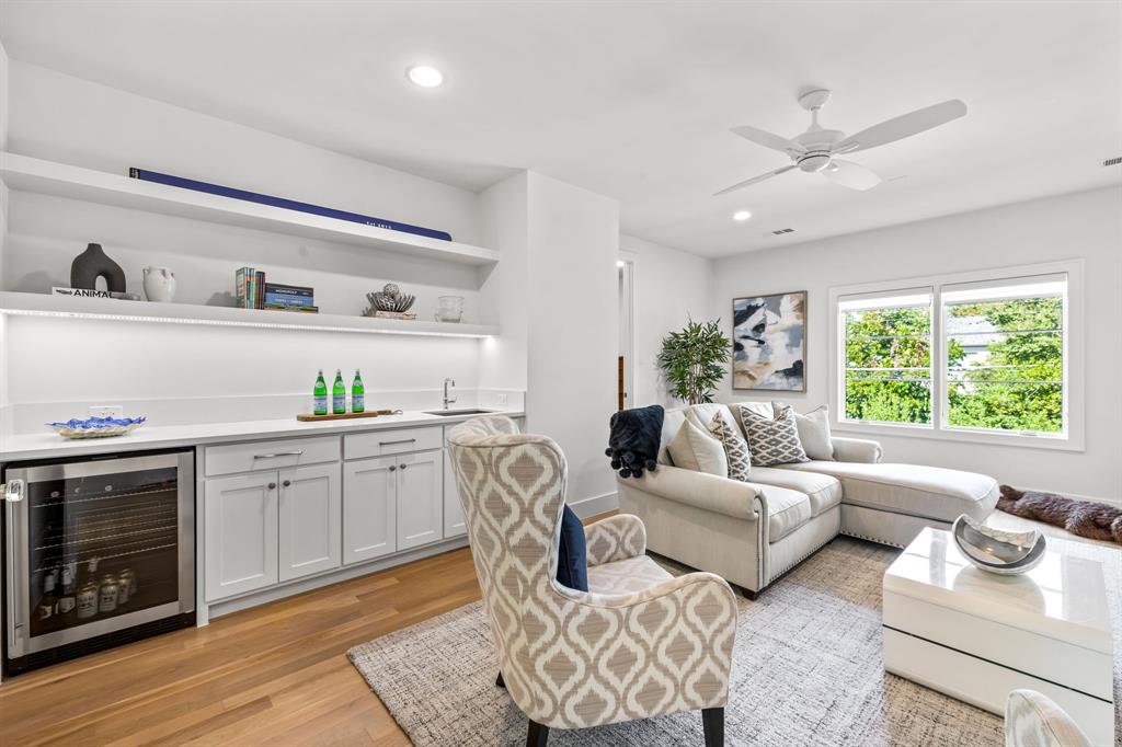 Lou Olerio Add - Residential