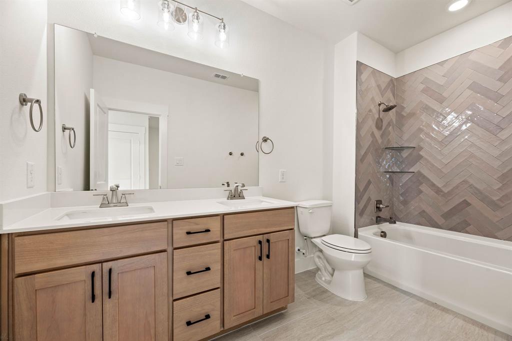 Trinity Falls - Residential