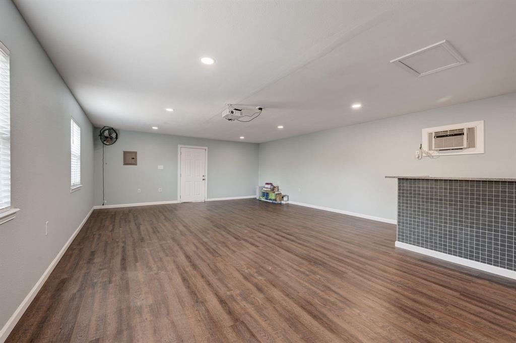 Ferguson Heights Add 04 - Residential Lease