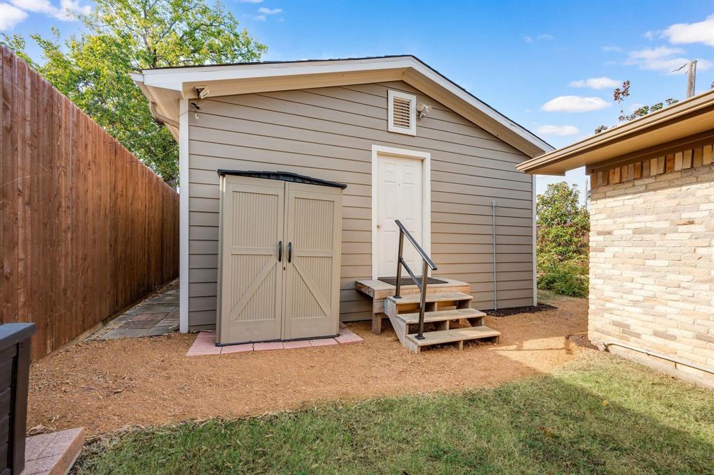 Ferguson Heights Add 04 - Residential Lease