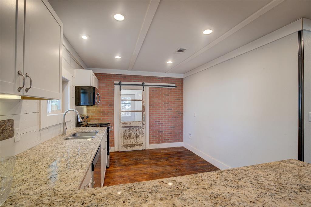 Inglish Add - Residential