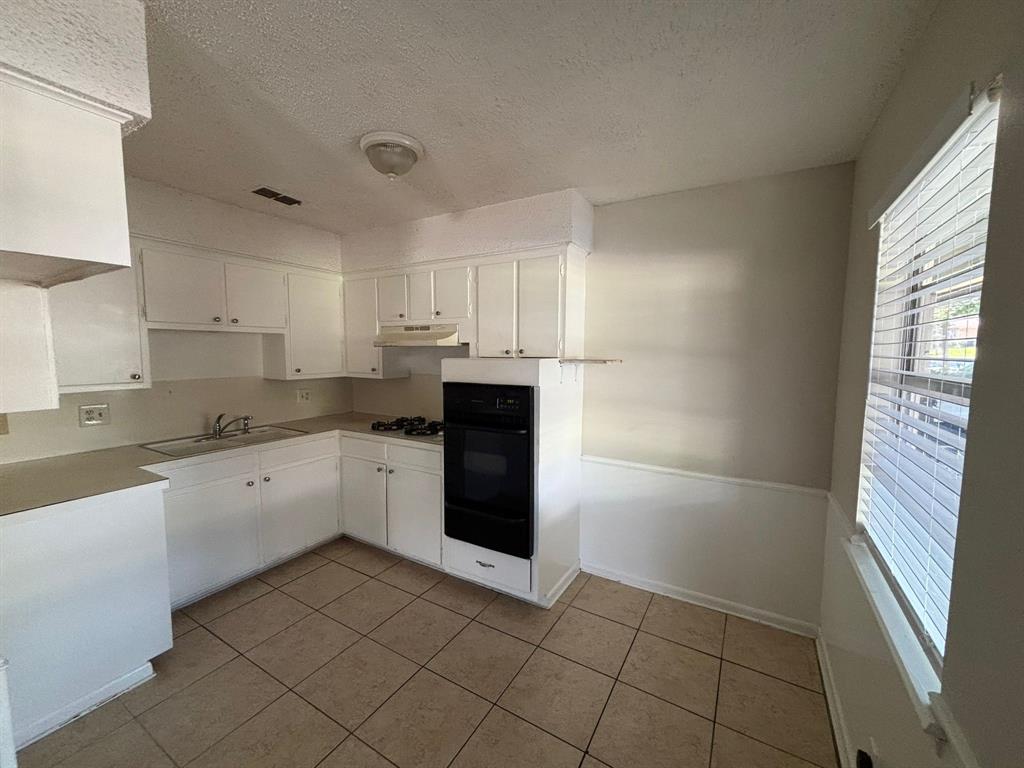 Shannon W M Suppl - Residential Lease