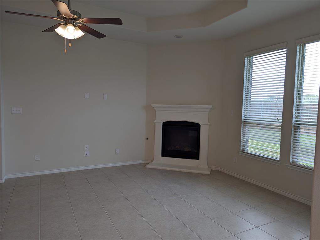 Anna Crossing Ph 7 - Residential Lease