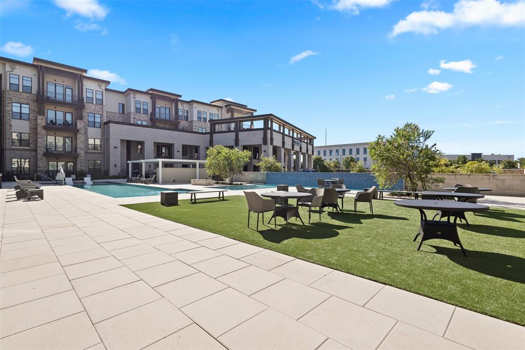 THE VIEW RESIDENTIAL CONDOMINIUM - Residential Lease