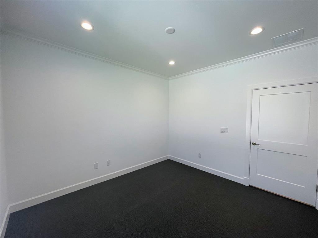 The Offices at Stonebrook Crossing - Commercial Lease