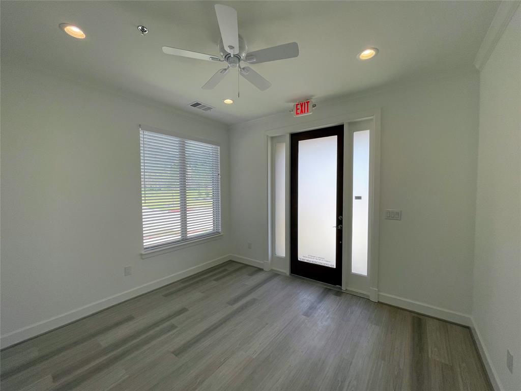 The Offices at Stonebrook Crossing - Commercial Lease