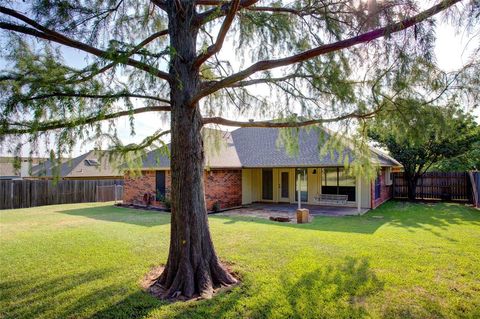 A home in Kennedale