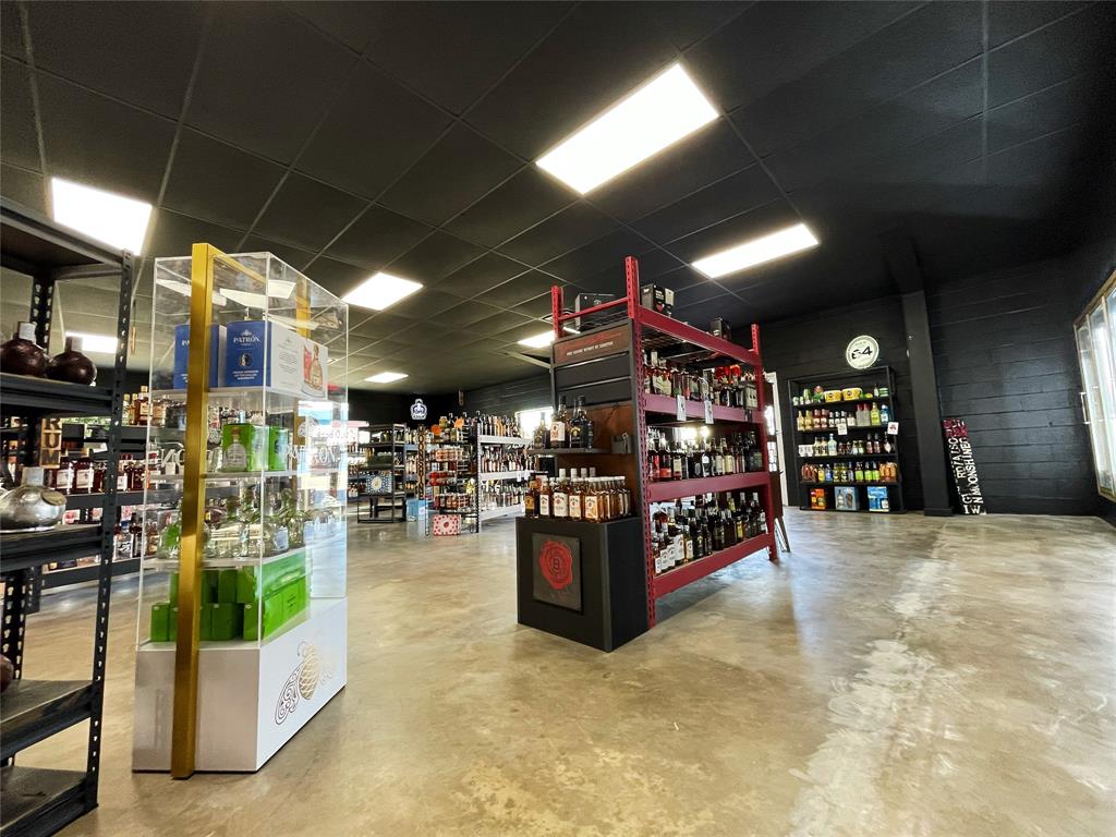 OTP DENISON - Commercial Sale