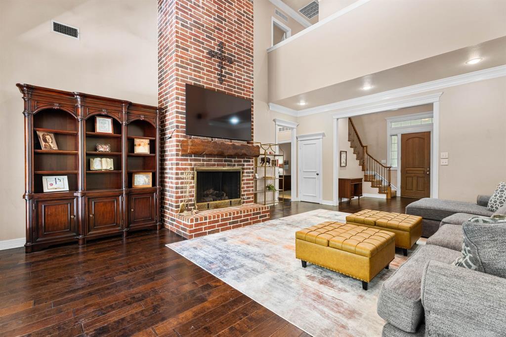 3631 River Oaks Court