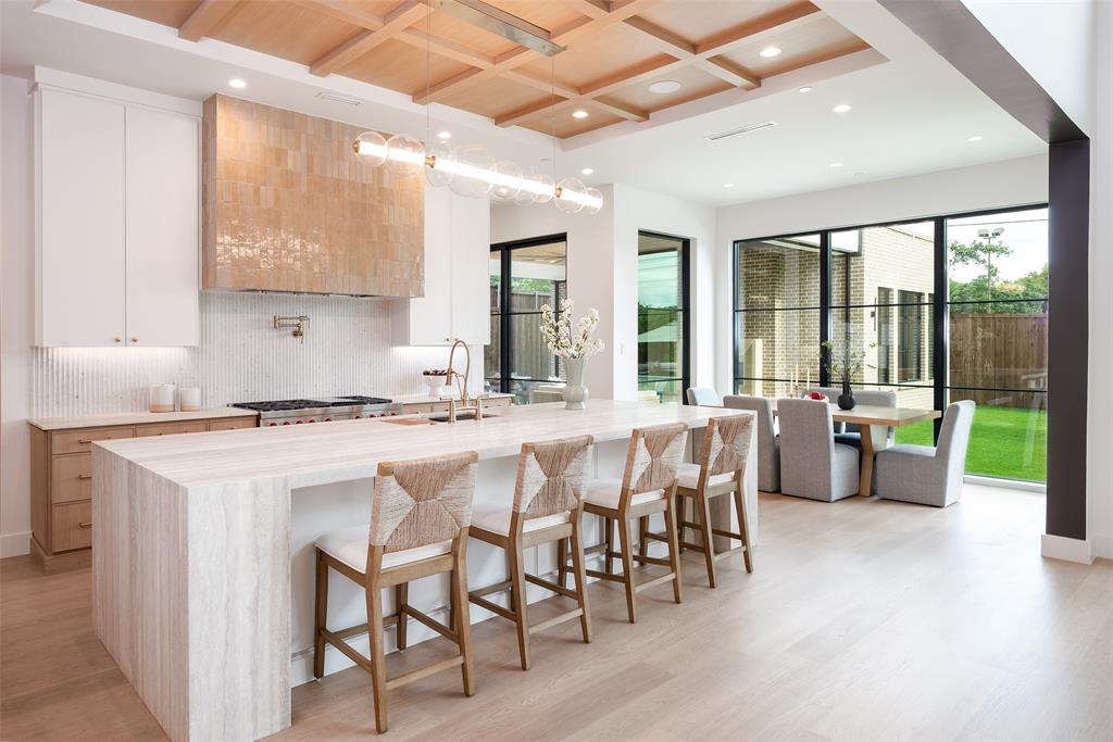 North Lake Estates - Residential