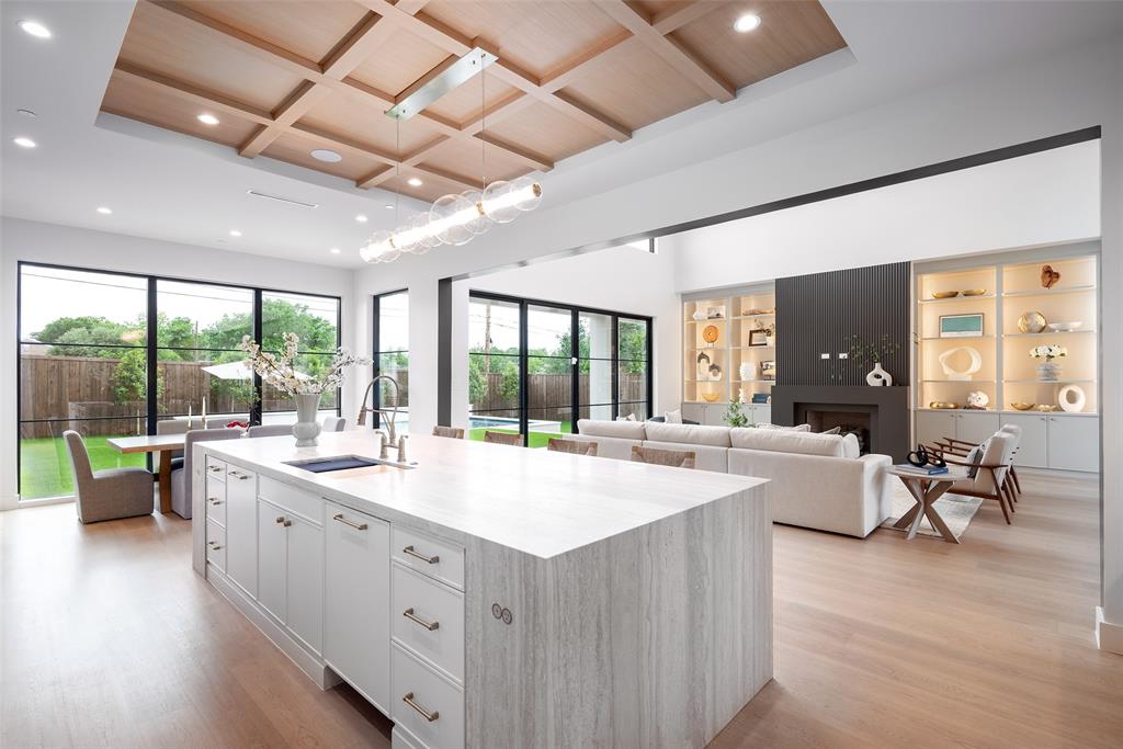 North Lake Estates - Residential