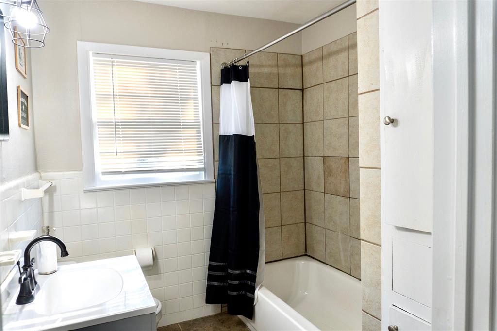 Glendale 04 - Residential