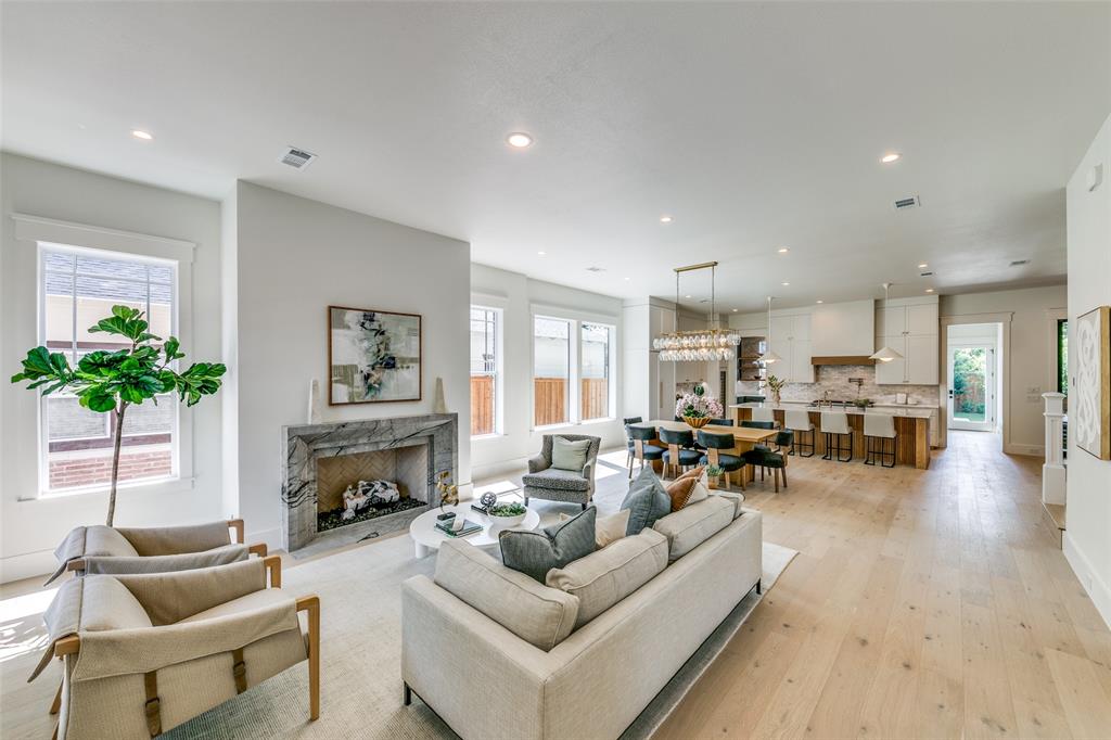 5438 Bonita Avenue